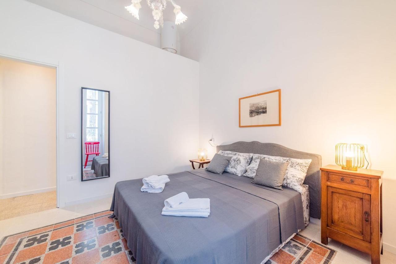 Ortigia And Temple Of Apollo Apartments Syracuse Ngoại thất bức ảnh